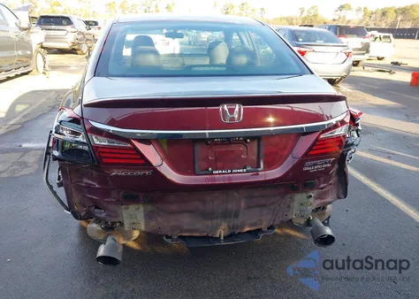 2017 Honda Accord Sport from USA, damaged, VIN 1HGCR2F54HA143574